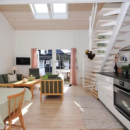 Leilighet Benta - 150m To The Fjord By Interhome *